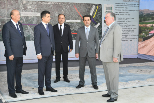 Строительство автодороги